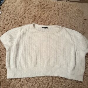 Kendall and Kylie Cropped Sweater White Size XL